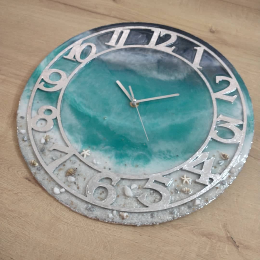 Luxury Clock — Navy Silver - View 4