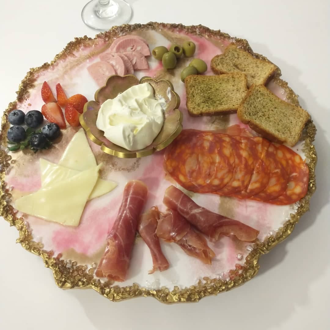 Serving Board — Rotating