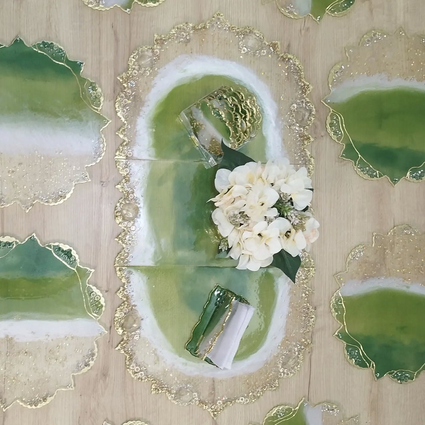 Table Runner — Thailand - View 4