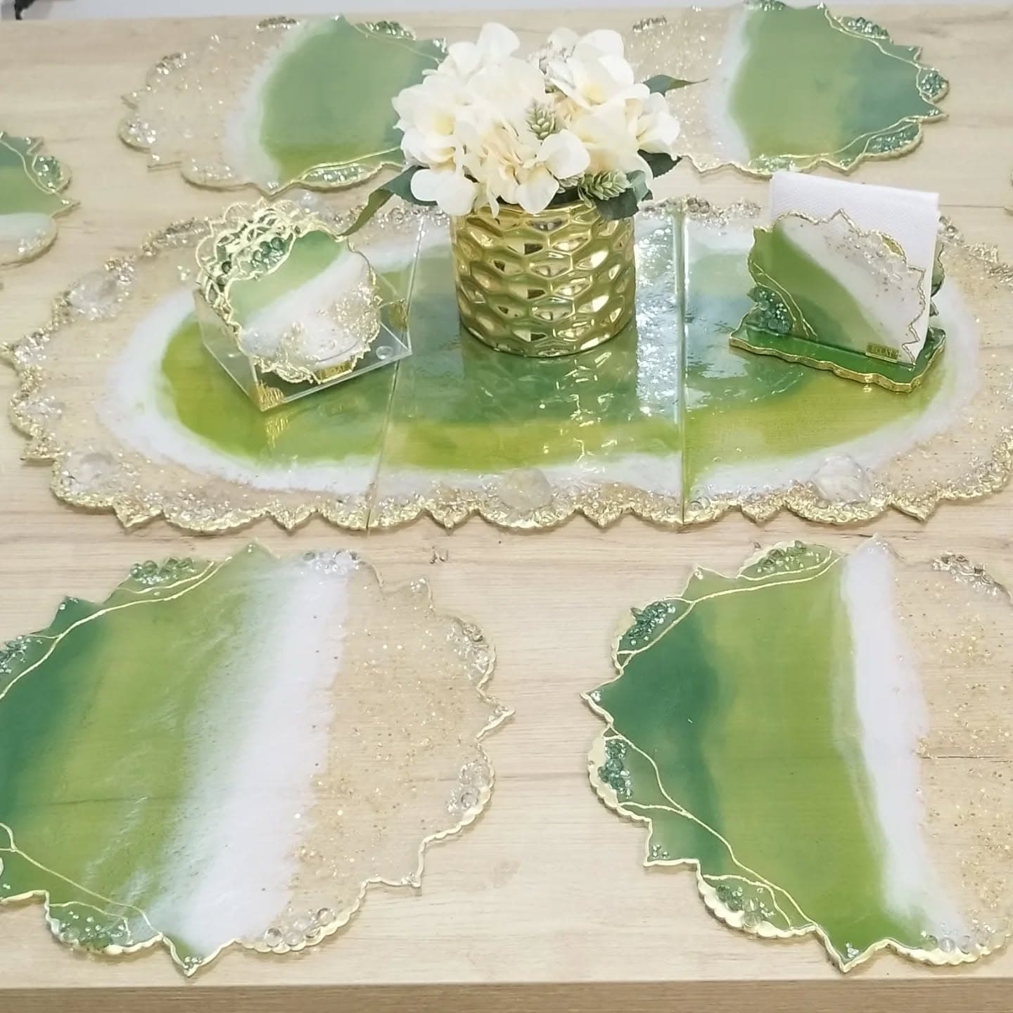 Table Runner — Thailand - View 3
