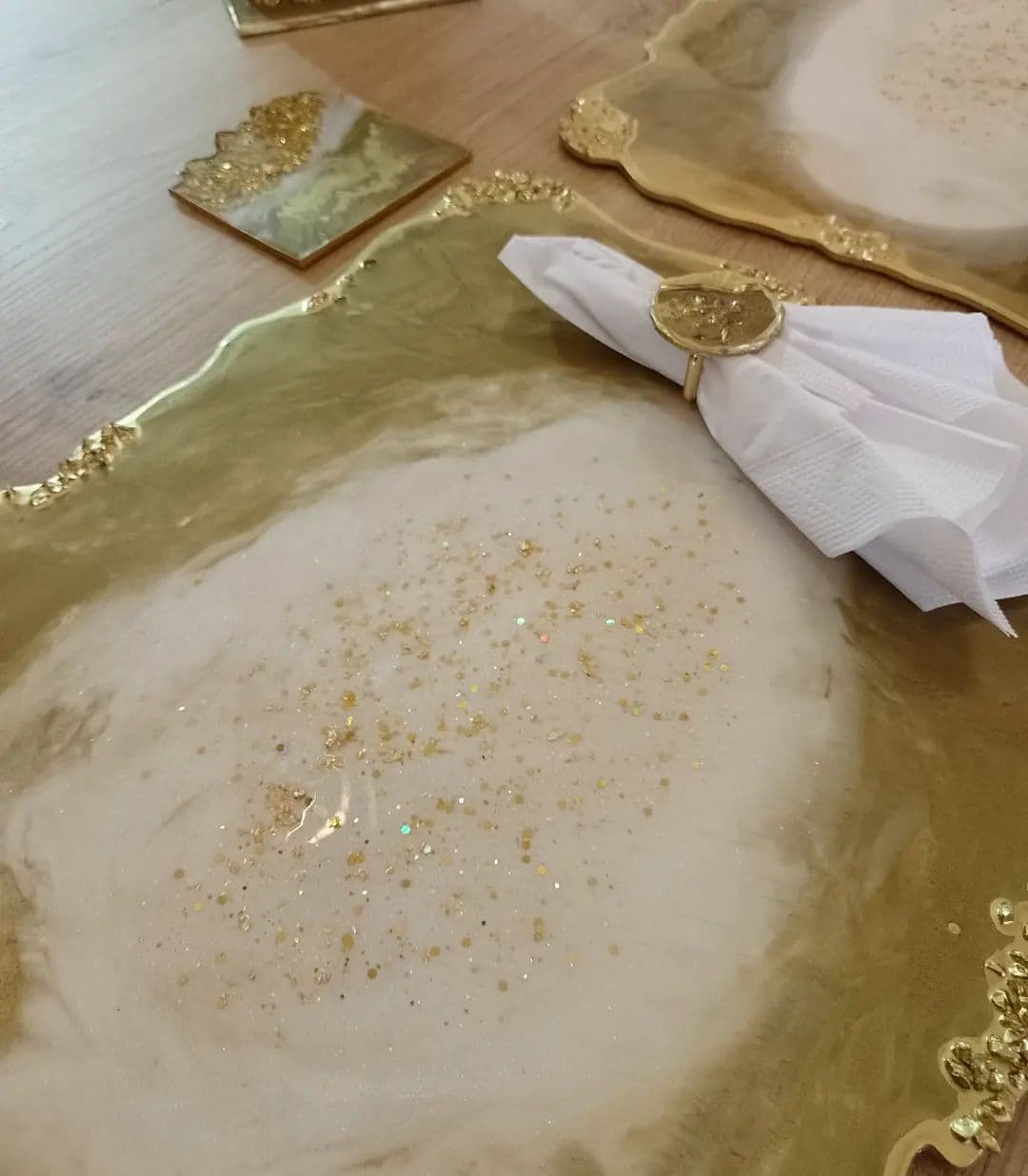 Napkin Ring Set — Geode Gold