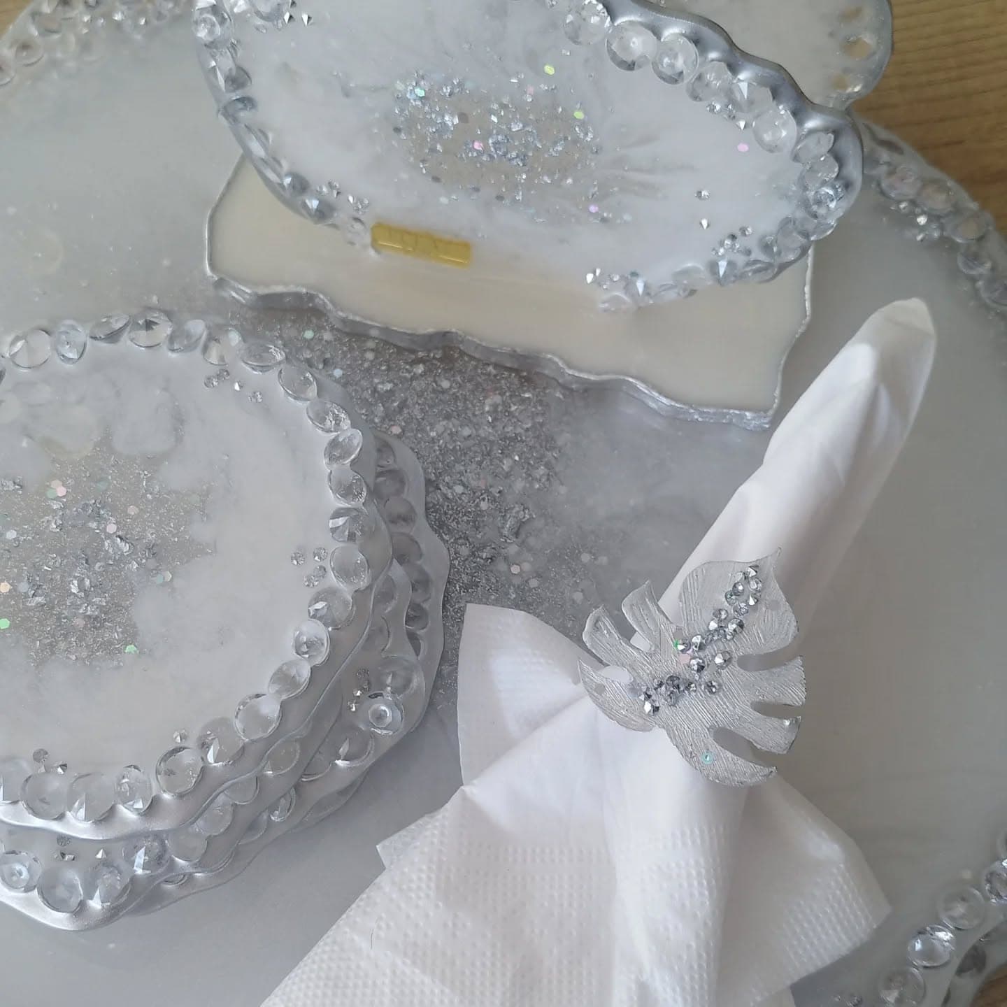 Napkin Ring Set — Silver Leaf