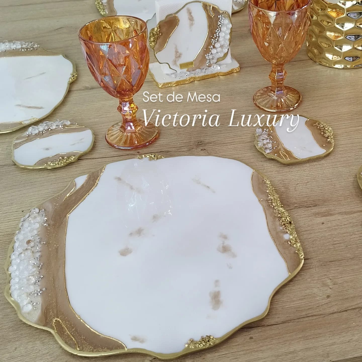 Placemat Set — Victoria